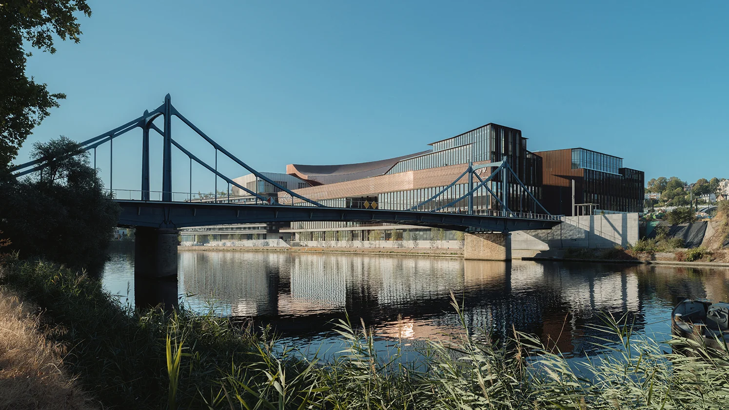 Perspective de La Pointe des Arts et de ses aménagements au bord de la Seine à Boulogne-Billancourt
